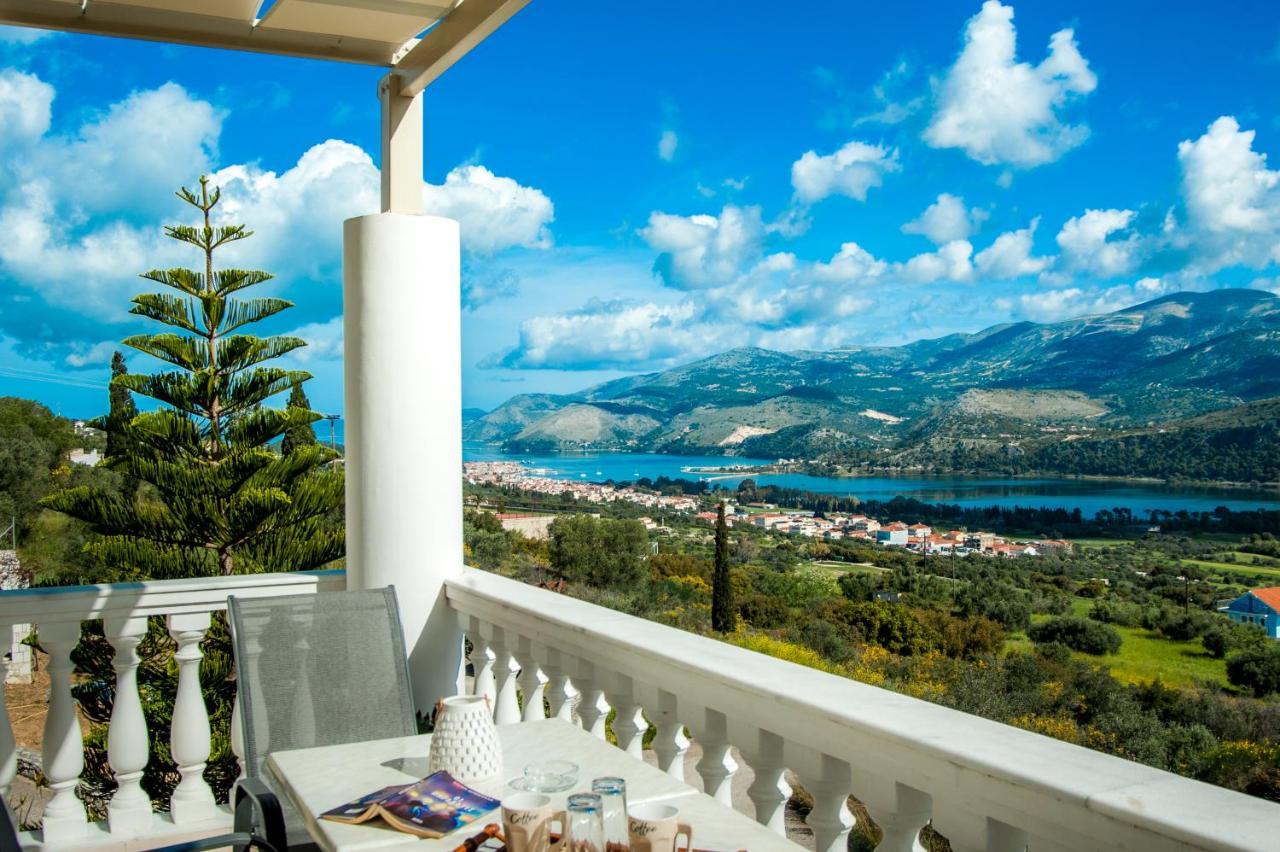 Nikos Apartments Spacious And Panoramic Argostoli  Exteriör bild